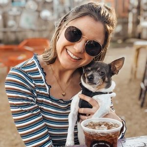 Meet your Posher, Carly